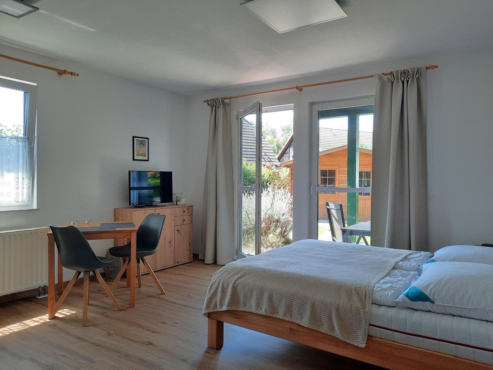 Ferienhaus Sasse Ferienwohnungen Mit Garten & Grill Molschow Pokoj fotografie